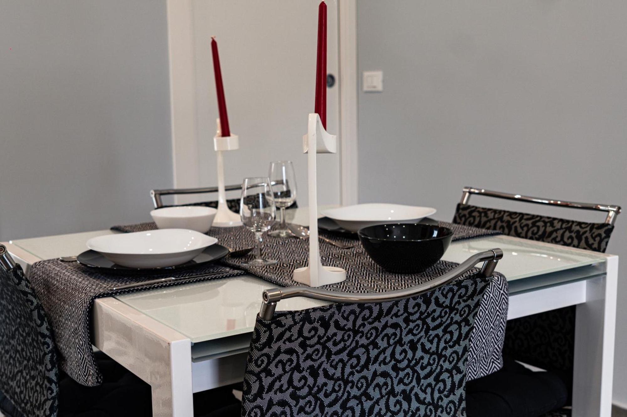Nika Nika Holiday House Каріні Екстер'єр фото