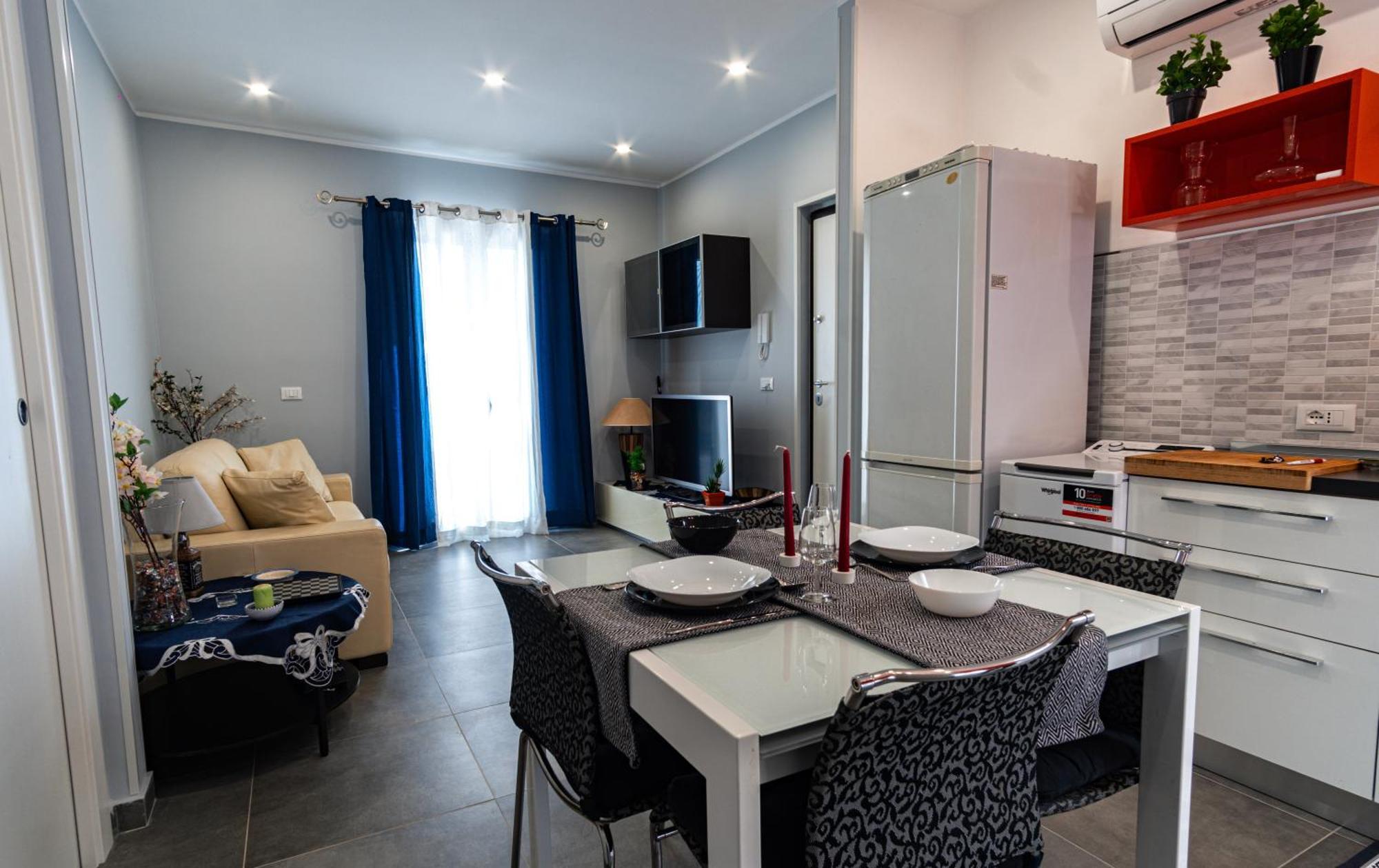 Nika Nika Holiday House Каріні Екстер'єр фото